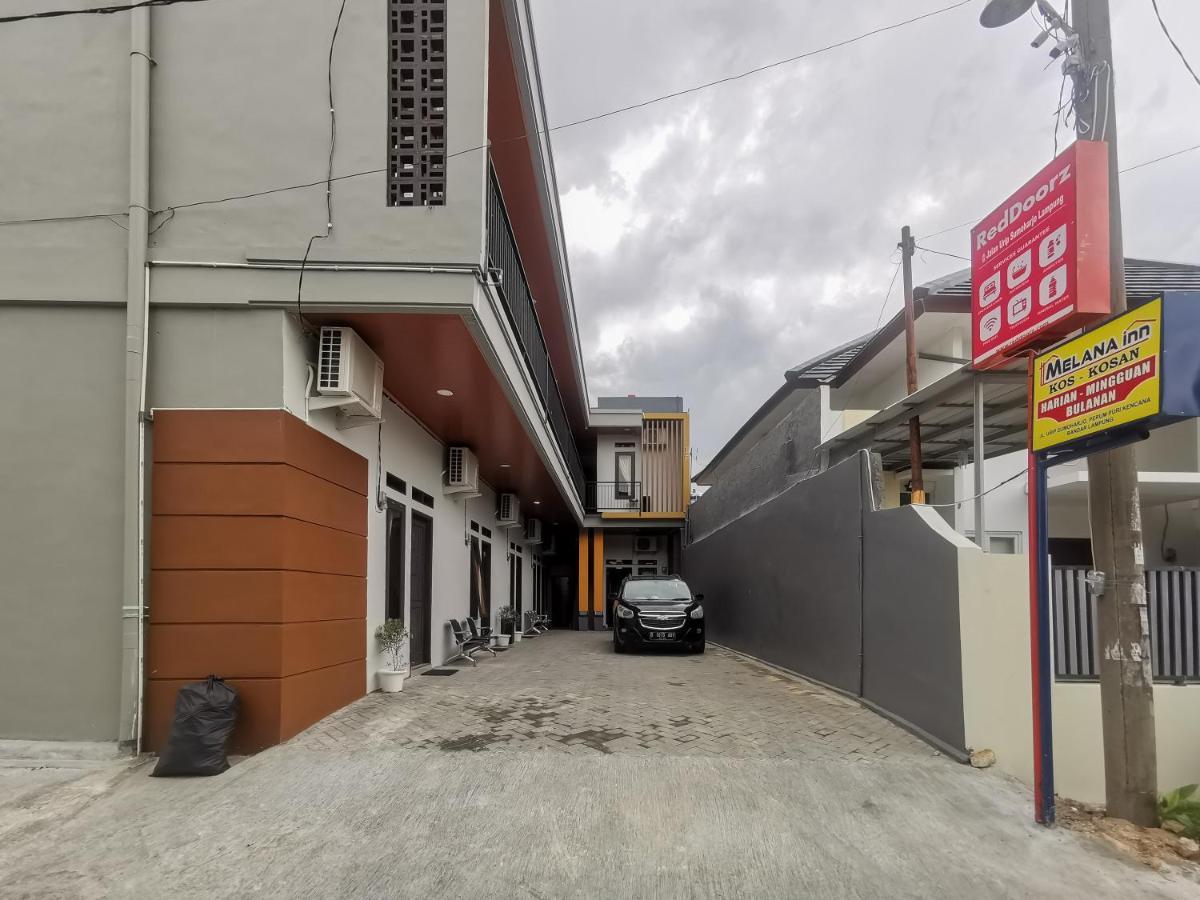 Reddoorz @ Jalan Urip Sumoharjo Lampung Hotel Бандар Лампунг Екстериор снимка