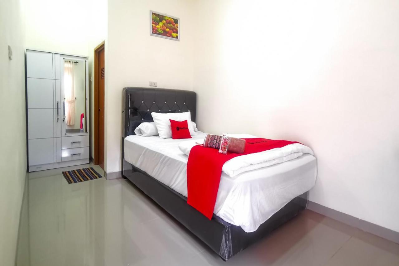 Reddoorz @ Jalan Urip Sumoharjo Lampung Hotel Бандар Лампунг Екстериор снимка