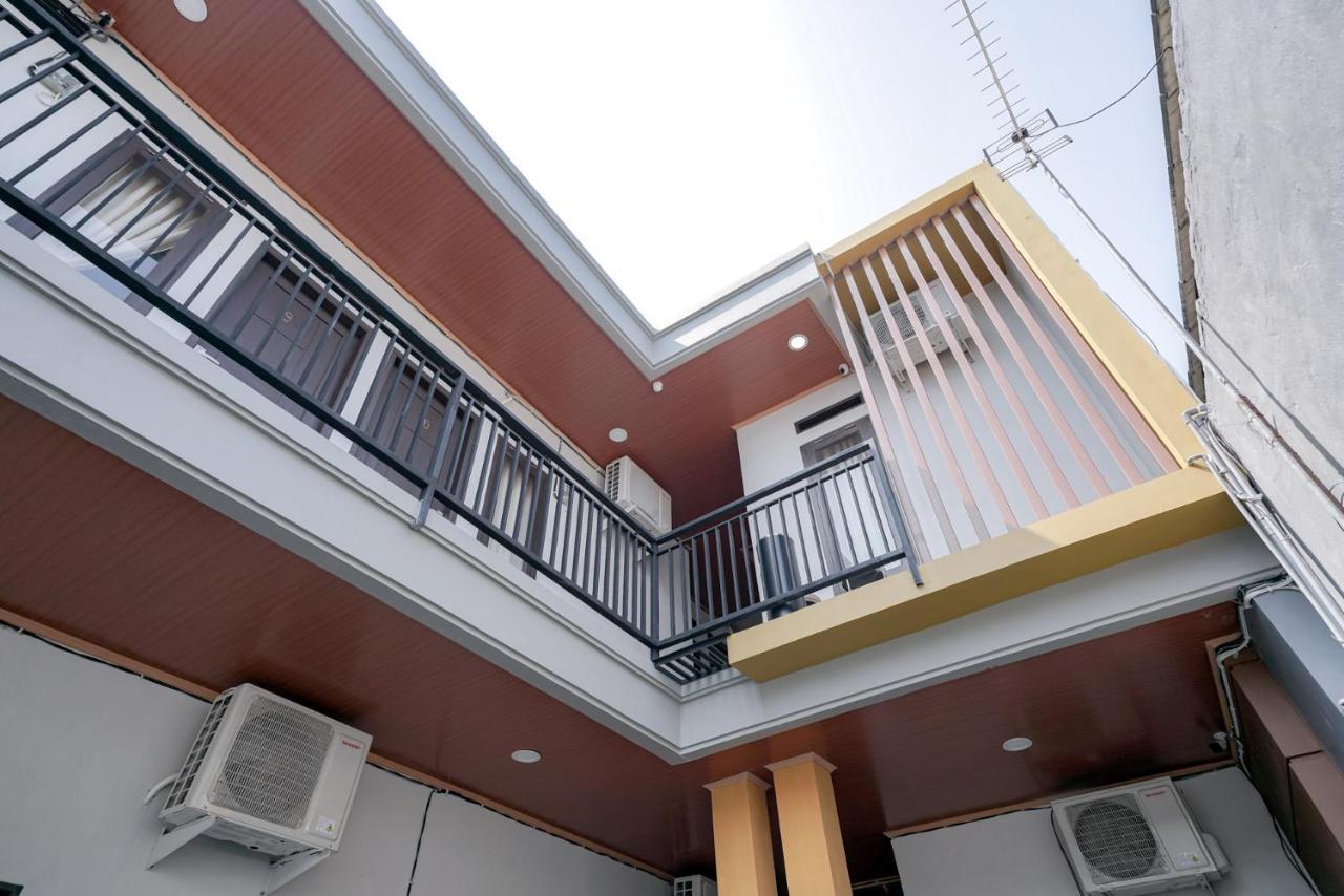 Reddoorz @ Jalan Urip Sumoharjo Lampung Hotel Бандар Лампунг Екстериор снимка